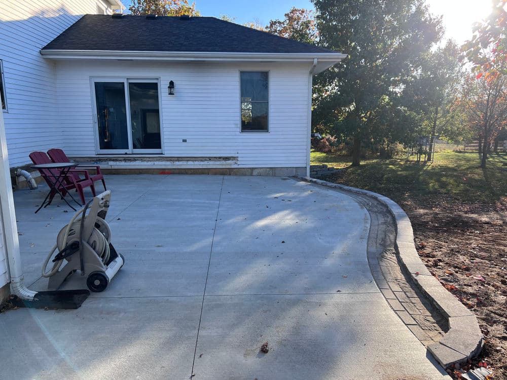 Gallery photos for Backyard Makeover with Patio and Retaining Wall in Wamego: Image #13