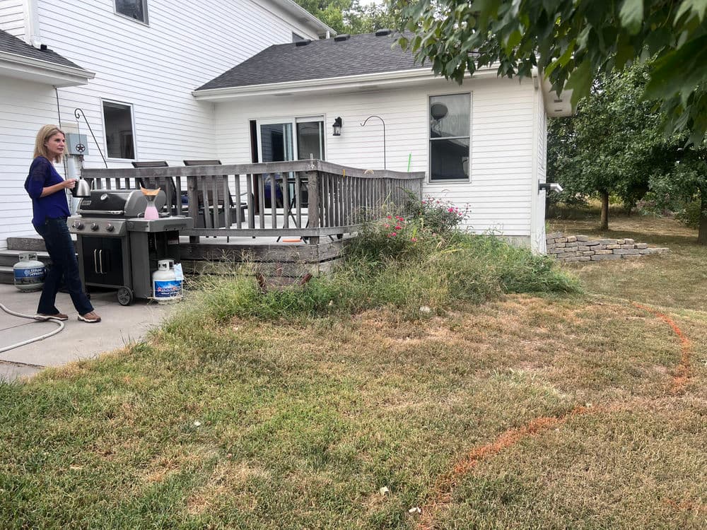 Gallery photos for Backyard Makeover with Patio and Retaining Wall in Wamego: Image #3